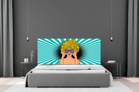 Femme pop art blonde