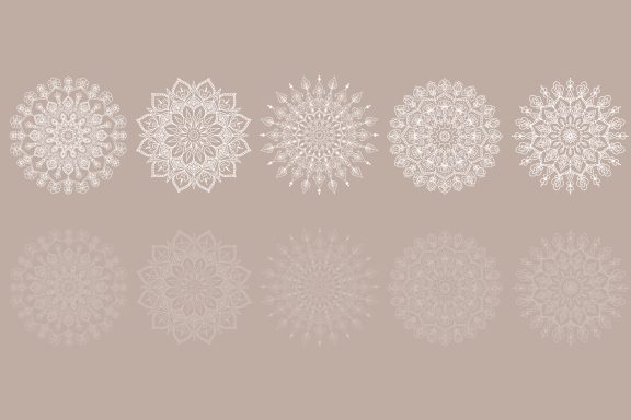 Mandalas blanc et taupe